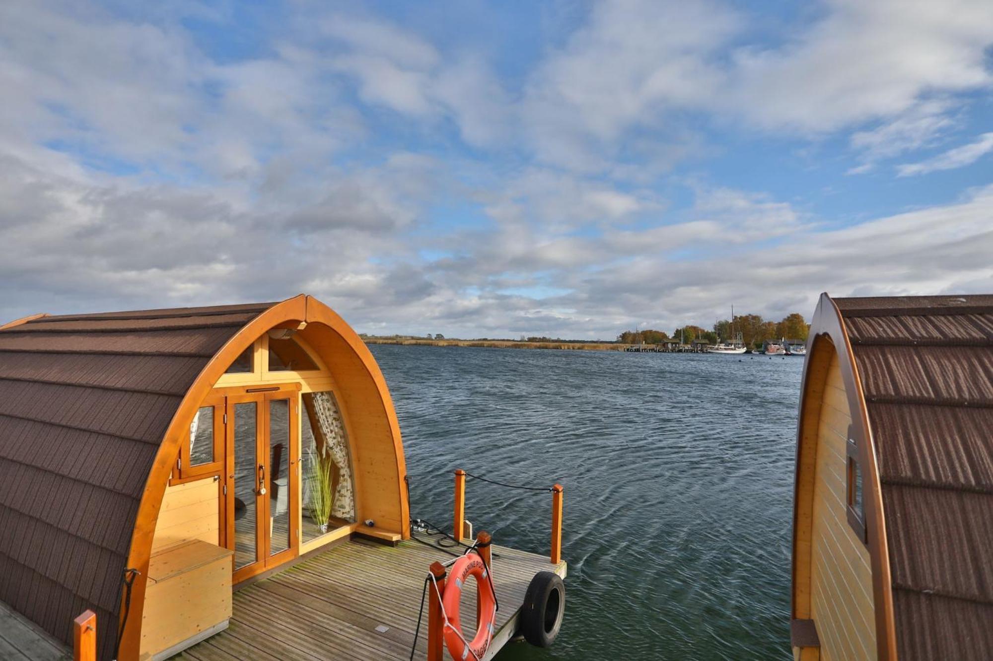 Hausboot Captain Hook Гагер Екстериор снимка